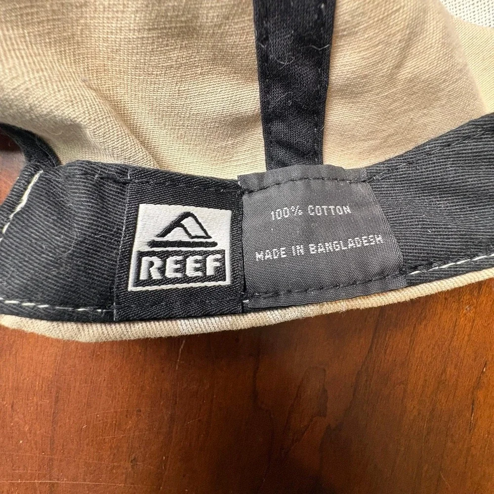 Reef Just Passing Through 5 Panel Strapback Hat Beige Camo